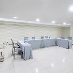 Silken Axis Hotel 4*