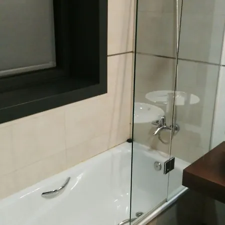 Silken Axis Hotel 4*