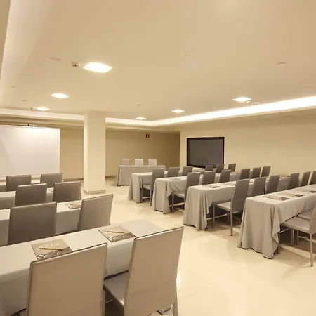 Silken Axis 4* Vigo