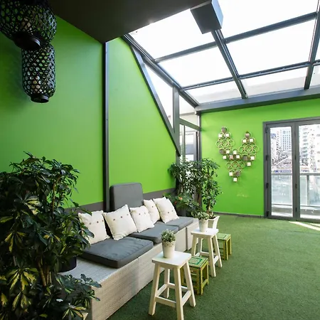 Silken Axis Hotel 4*